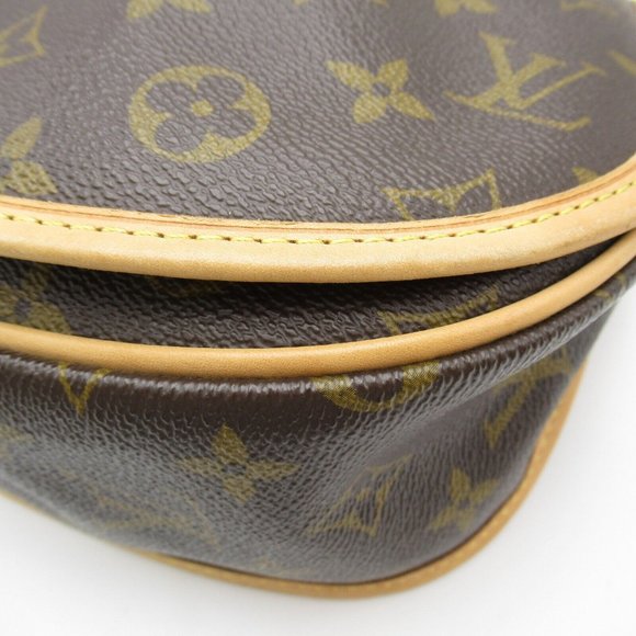 Menilmontant PM Monogram Canvas Shoulder Bag - Picture 8 of 11